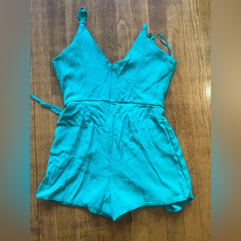 Revolve Superdown small Green Romper - image 3
